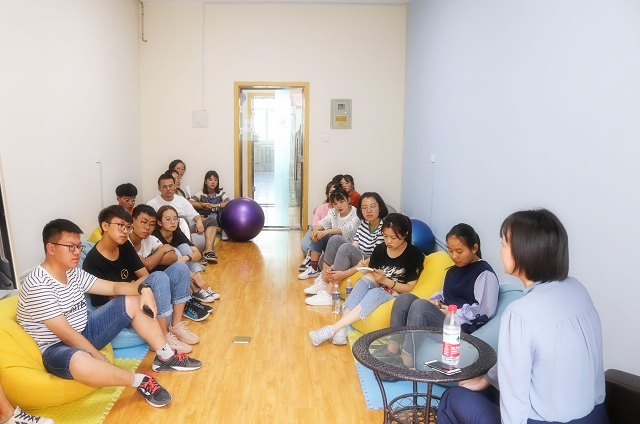 【1+1>2】凝聚“双院”力量促融合 助力学生全面发展