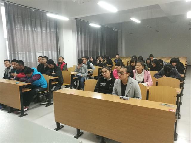 【完满班级】信息工程系完满班级系列活动之“青春与电影”(四)