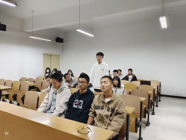 【完满班级】重温经典 影片观赏——大数据学院、信息工程学院计科2205班完满班级活动