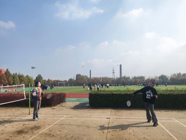 【完满班级】拼搏进取 奋勇向前——艺术传媒学院动画1901班羽毛球大作战