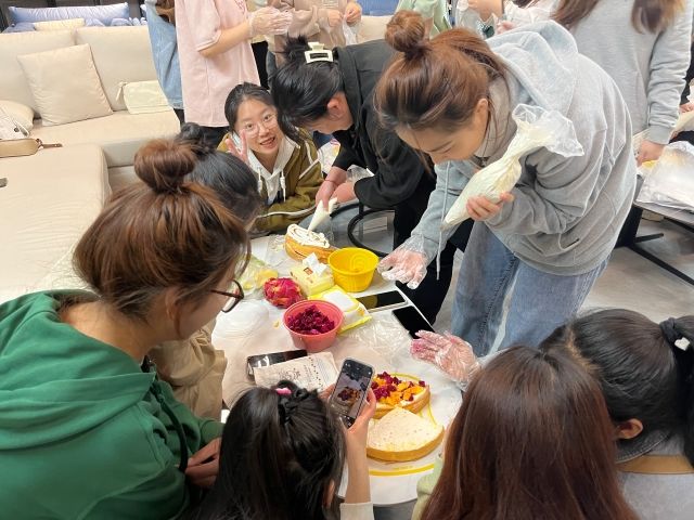 经济与管理学院四月基层完满活动集锦