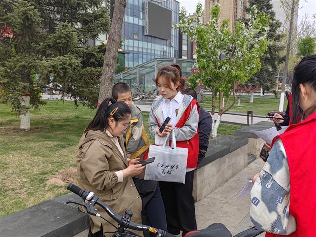 反诈“益”起来——大数据学院、信息工程学院“反诈联盟”专项志愿服务队