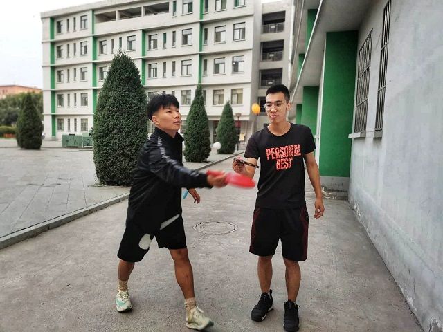 【完满班级】乒乓颠球 活力无限——艺术传媒学院服装1701完满班级活动