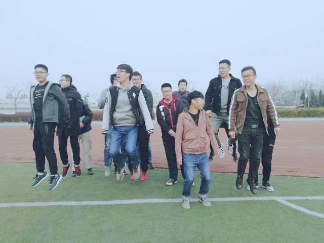 【完满班级】锦瑟年华 助梦飞翔——环科系动医1701班举办完满班级活动