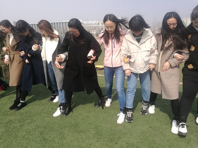 【完满班级】阳光在路上 青春伴我行——淬炼商学院举办三月完满班级主题活动(十二)