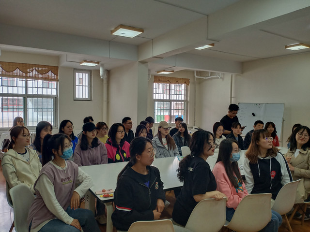 【完满班级】追寻火红岁月 奏响青春乐章——淬炼商学院会计1901班完满班级活动