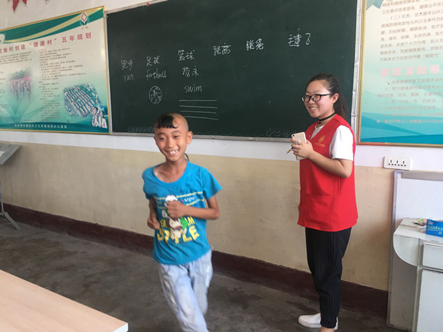 【三下乡】医疗帮扶  “青鸟”助力