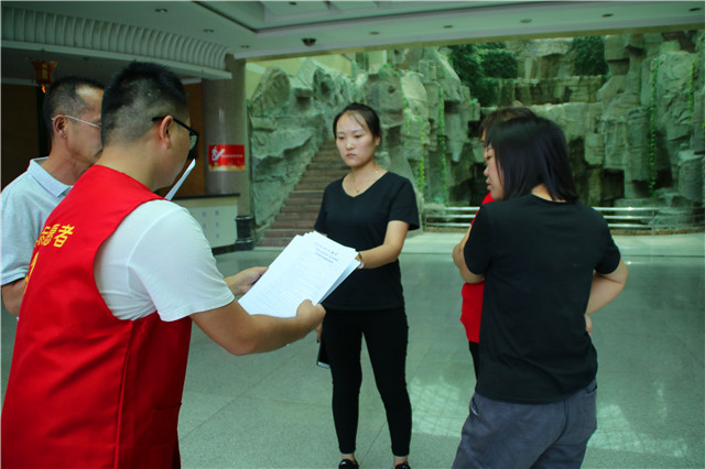 普及急救知识 弘扬志愿精神——智能工程学院三下乡纪实