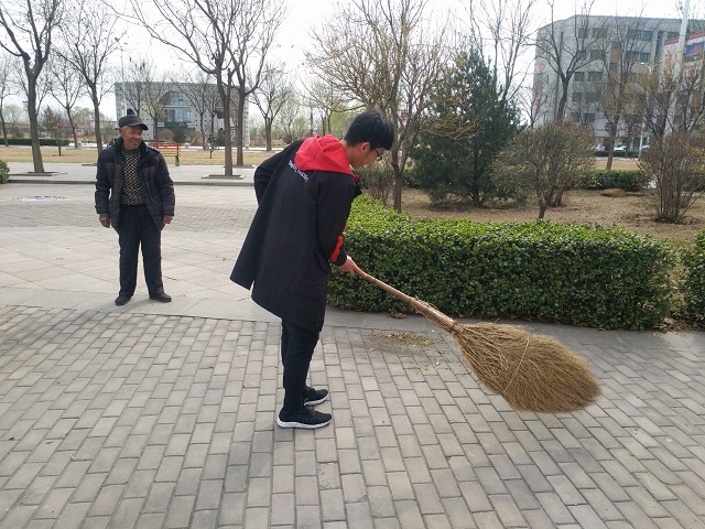 【完满班级】微不足道的力量 换绿色家园——服装1701、产品1701班举办完满班级活动