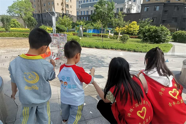 情暖“六一” 与爱“童”行——淬炼·国际商学院志愿者助力金色摇篮幼儿园“六一”特别活动