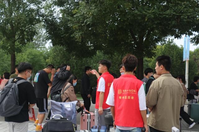 【迎新纪实】与你相约 智院的新里程碑——智能工程学院2021级迎新