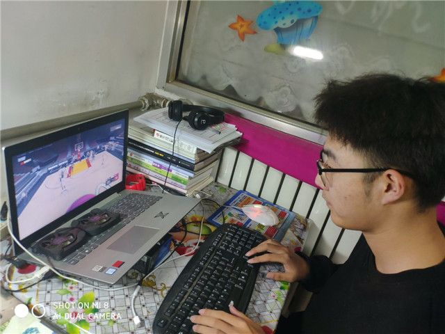 首届“阳光杯”NBA2KOL2大赛“云端”开赛