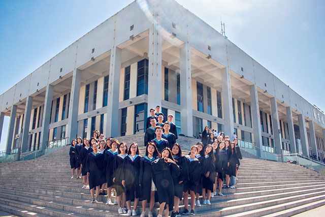 前行第156期:春末夏初 我们毕业了