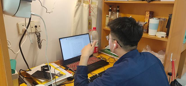 【完满班级】“全方位了解自我”——艺术传媒学院视觉专升2108班完满班级活动新闻稿