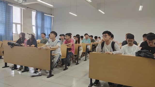 【完满班级】传民族精神 扬青春风采——信息工程学院网工1902班完满班级活动