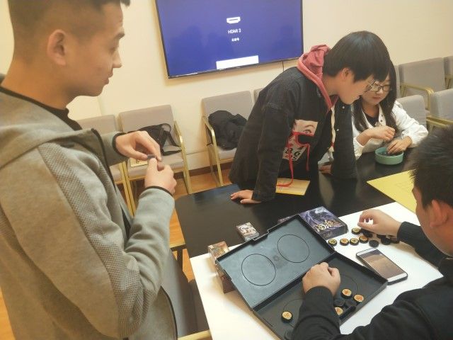 【完满班级】棋乐无穷 睿智人生——食品与环境学院资环1601班棋王争霸赛