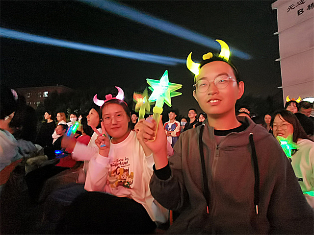 入院仪式开启:寻找藏在无边星河里的“你”