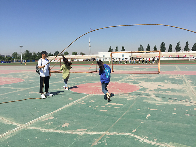 【完满班级】激情飞跃 团结进取——艺术传媒学院视觉1801班运动风采完满班级活动