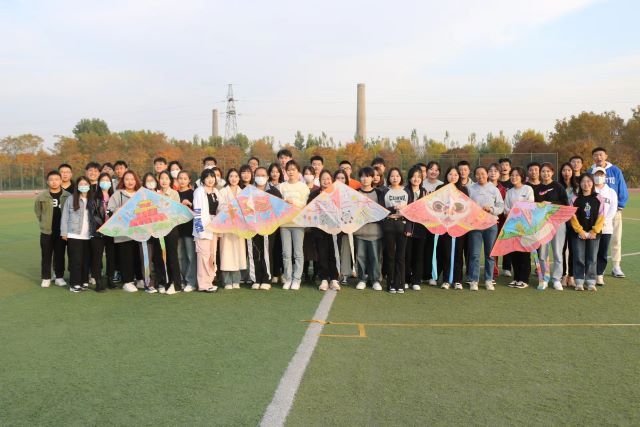 【完满班级】坚定信仰 以书为伴——经济与管理学院十月完满班级纪实(九)
