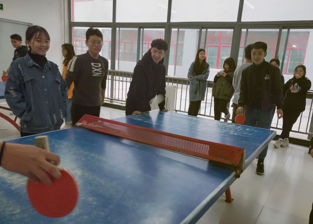 【完满班级】碰乒乓激情 扬国球之威——艺术传媒学院产品设计1801班举办班级乒乓球比赛