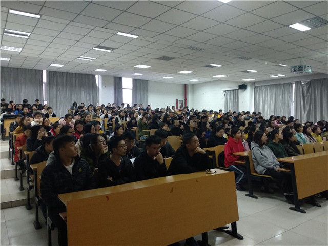 【辅导员说完满】我们一起谈恋爱观——淬炼商学院“辅导员说完满”专题活动(二十三)