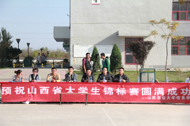 山西省大学生篮球锦标赛信院主场首战告捷