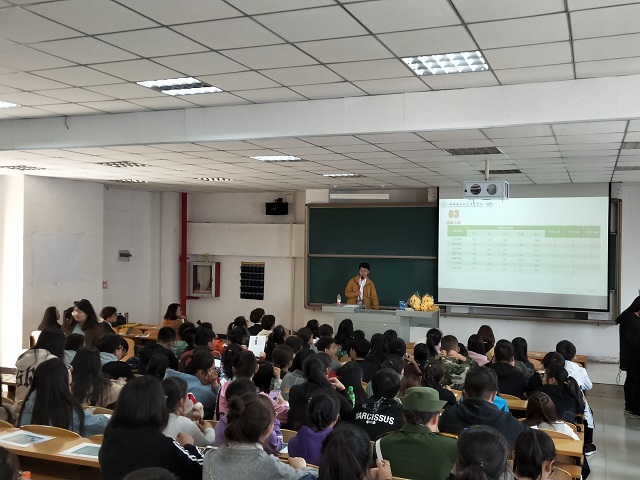 【辅导员说完满】完满行动  完满生活——淬炼商学院“辅导员说完满”专题活动（十七）