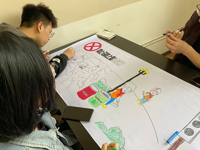 【完满班级】“环保画卷 你我共绘”——数字1802班完满班级活动