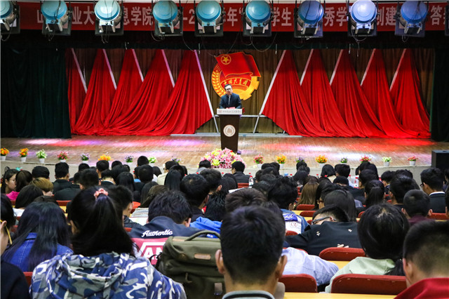 有一种青春叫“学生会”——院团委举办2016-2017学年“优秀学生会”/“优秀学生会创建单位”答辩大会
