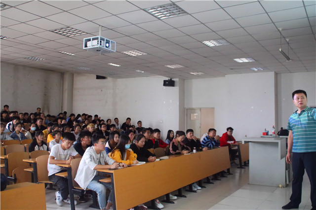 迎20新生 展智能风采——智能工程学院志愿者培训大会