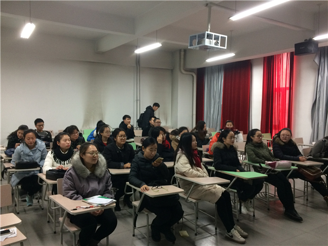 【完满班级】为爱放歌 书籍点亮未来——淬炼商学院举办“创”享青春主题活动（三十九）