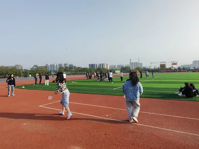 【完满团支部】展羽毽魅力 享运动活力——大数据学院、信息工程学院网工2202完满团支部活动