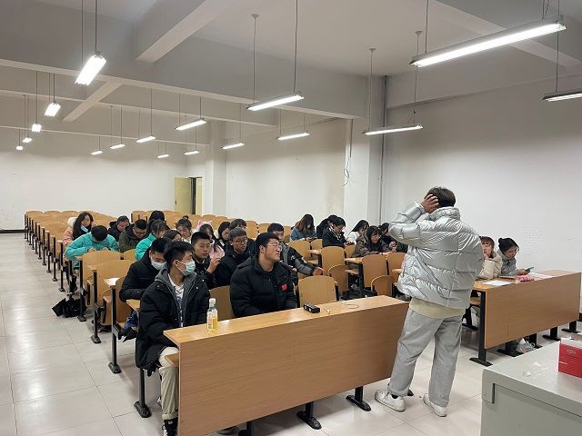 【完满班级】生命无痕 艺术有迹——大数据学院、信息工程学院数据2001班完满班级活动