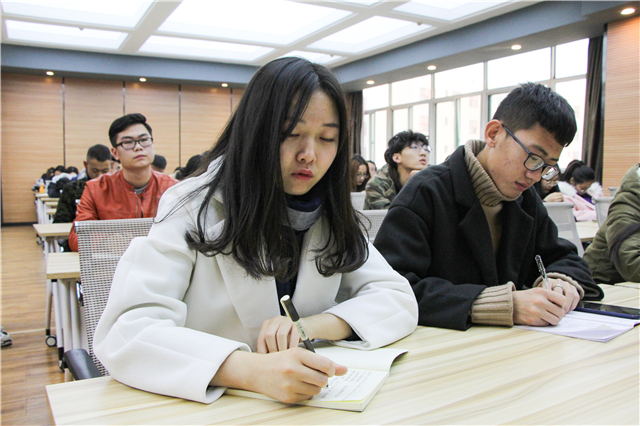 完满青年沙龙第21期：“服务青年成长 助力学生成才”主题交流会顺利举办