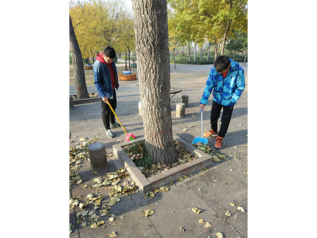 【完满班级】公益服务 爱我你就保护我  ——信工系软件1701班 举办“爱我你就保护我”活动