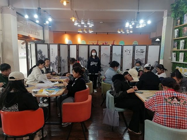 【完满班级】创意“星花”花语时光——食品与环境学院食安2002班完满班级活动