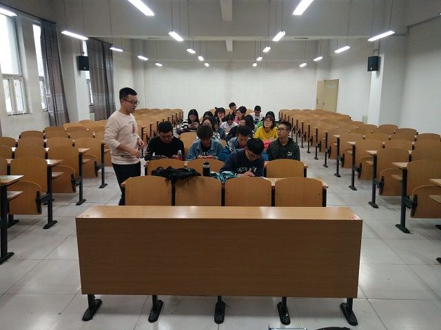 动感经管 感动信院 电竞永无止境——暨经管1603班电竞大赛九月完满班级活动