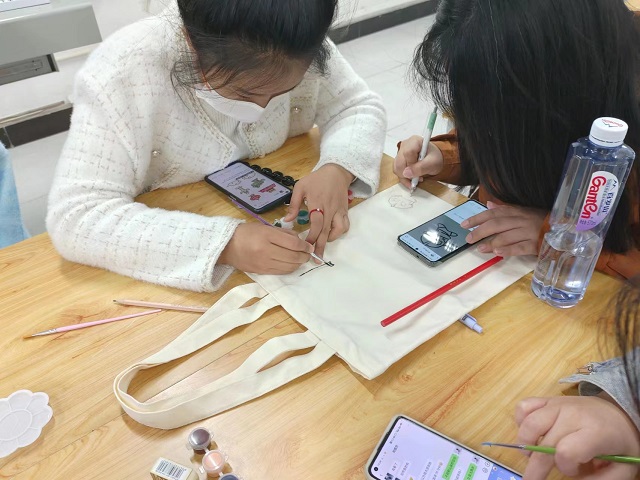 【基层活力提升】雷锋精神永传承 青春闪耀新时代——经济与管理学院三月完满团支部纪实二