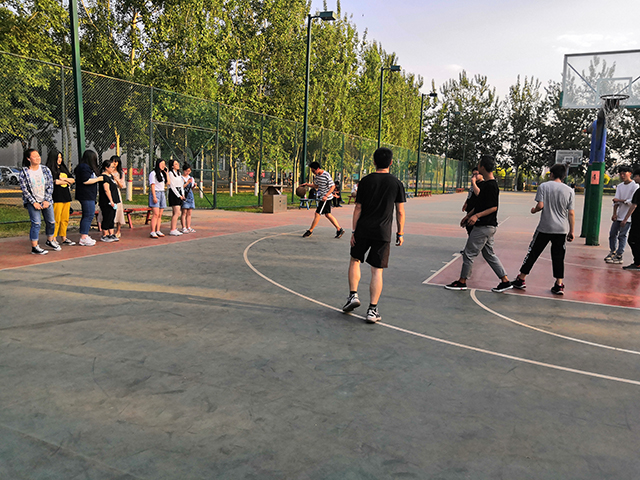 【完满班级】踏梦精彩之旅 青春蓄势待发——软件工程1804“班级篮球友谊赛”完满班级活动