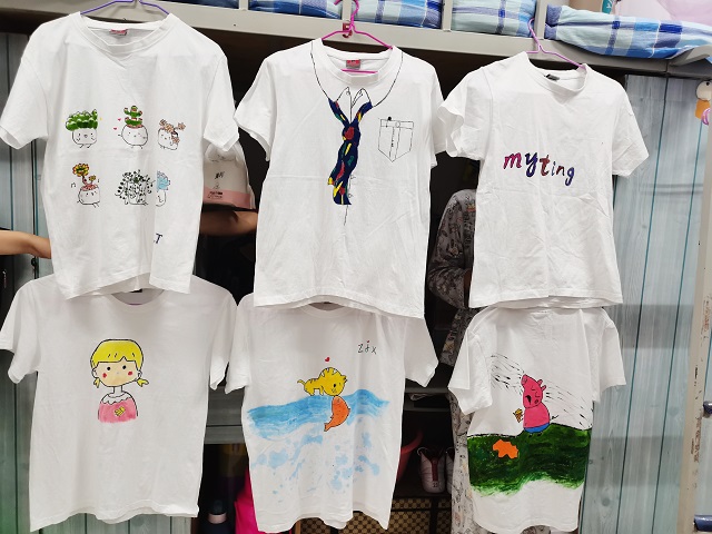 【毕业季】用画笔记录盛夏时光 给青春绘下彩色音符