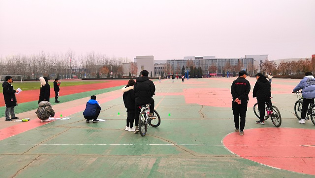 【社团快讯】15支队伍 100余名同学 一场速度与技术的较量——第一届“风之翼”挑战赛落幕