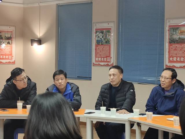 博彩人生 异科领航——经济与管理学院“全生异科导师座谈会”主题活动