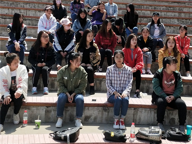 【完满班级】献礼青春 艺采飞扬——信息工程系数媒1501班完满班级活动