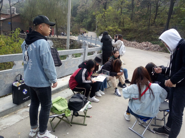 【完满班级】登高望远 一路同行——艺术传媒学院环境设计1702班举办完满班级活动