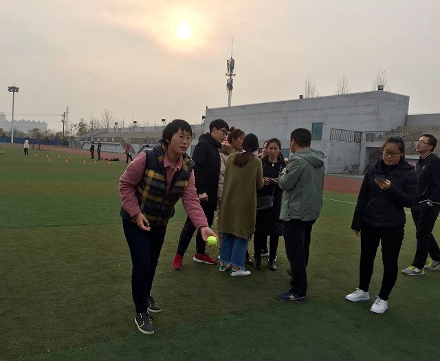 【完满班级】随心所欲 共享快乐——食品与环境学院食品1802班艺术建桥梁活动