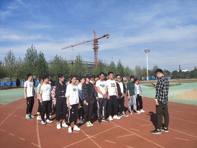 【完满班级】追梦青春扬威 展现文明风采——食品与环境学院食安1803班级趣味运动