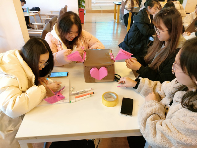 【完满班级】流浪小屋 温暖校园——淬炼·国际商学院行管2002班完满班级活动