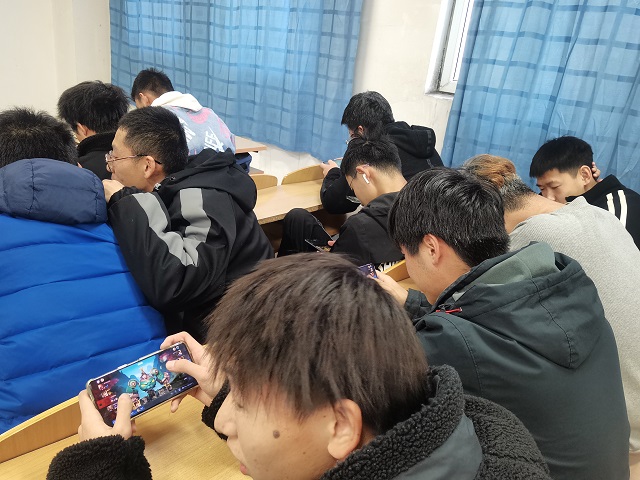 【完满班级】王者风采 荣耀青春——大数据、信息工程学院软件工程2103班完满班级活动