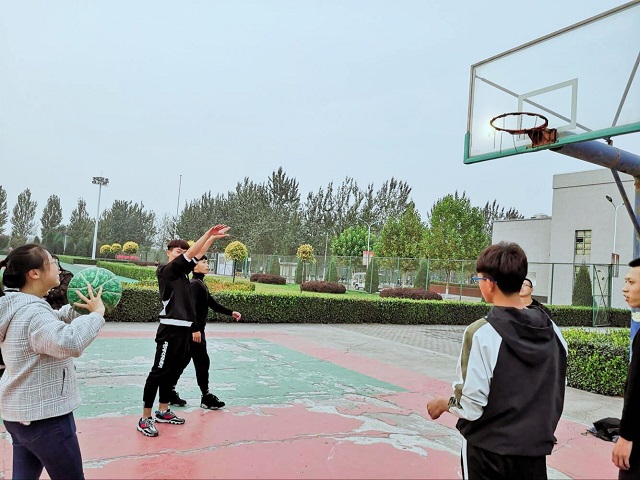 【完满班级】热血篮球 你投的准吗  ——软件1802班“SHOOT,一发入魂”完满班级活动