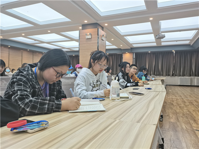 厉兵秣马 砥砺前行——2020-2021学年第二学期校院两级专项志愿者服务队第二次工作例会